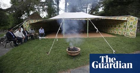 Muammar Gaddafi And His Travelling Tent World News The Guardian