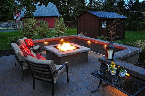 Outdoor Fire Pit Ideas For Smore Campfire Memories
