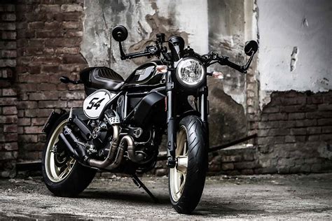 Bajaj pulsar based cafe racer by kunwar customs april 5, 2020april 5, 2020 munir hassanleave a commentread all no indian motorcycle enthusiast can ignore the popularity of baja pulsar among youngster for its sporty look, decent. Ducati Scrambler Cafe Racer launched in India - AUTOBICS
