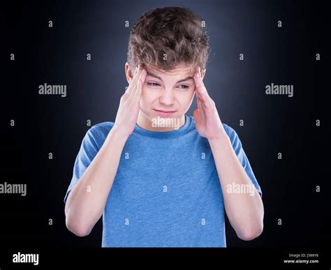 Black Teen Boy Hi Res Stock Photography And Images Alamy