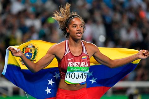 On sunday, her main rivals will be spain's ana peleteiro, who reached the final with a jump of 14.62 meters, and colombia's caterine ibarguen, who is the favorite to win the gold medal. Yulimar Rojas rumbo al Sudamericano de Atletismo