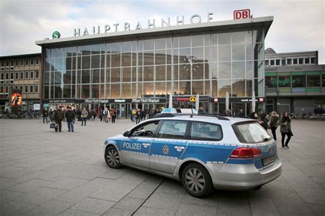 Cologne Police Roving Packs Sexually Assaulted Dozens On New Years