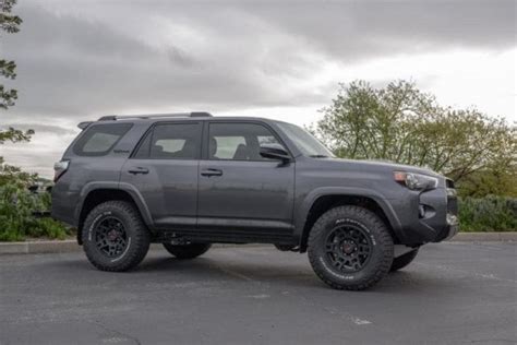 Check out how the riverview toyota exclusive trd bro stacks up against the gorgeous cement 2017 4runner trd pro. 2017 Toyota 4Runner TRD Pro arrived at Canada | Opptrends 2020
