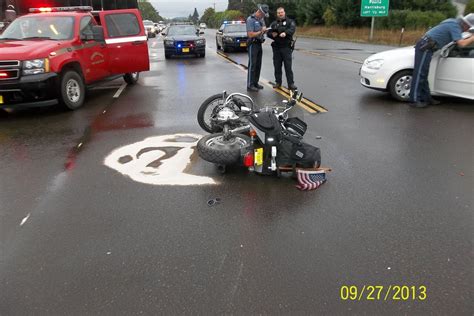 Corvallis Woman Cited After Motorcycle Collision Oregonlive Com