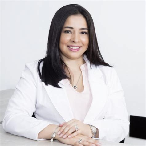 Dra Liliana Victoria Manrique Moreno Otorrinolaringólogo Sabaneta