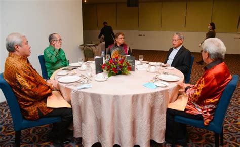 Pembinaan muzium baharu adalah merupakan satu aspirasi mantan ketua menteri sarawak iaitu. Majlis Makan Malam dan Sesi Perbincangan YB Menteri di ...