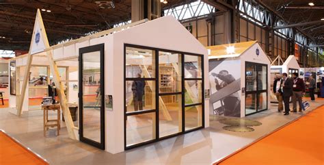 10 Top Tips For Exhibitions And Trade Shows Senior