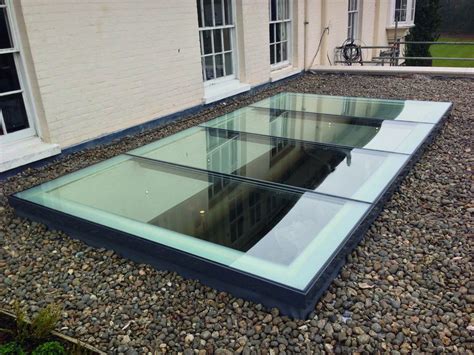 Add More Daylight To Your Flat Roof Room With Flat Glass