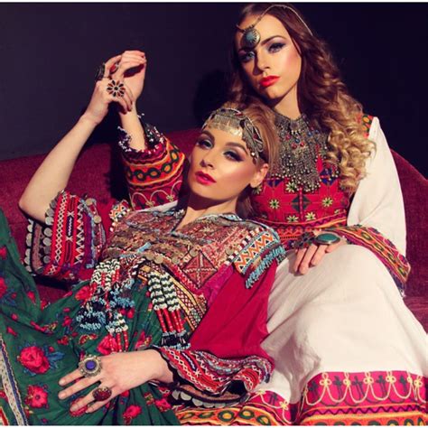 Follow Pinterest L I D A ♡ Pakistani Fashion Pakistani Dresses