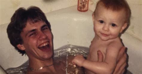 Father And Son Decide To Recreate What S Arguably The Most Awkward Baby Bath Photo Ever Mirror