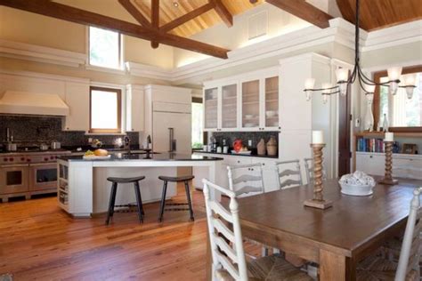 Five Beautiful Open Kitchen Interior Designs