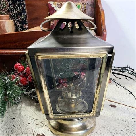Vintage 50s Kerosene Carriage Lantern Holiday Decor Lighting Etsy