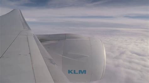 Heavy Turbulence Klm Boeing 777 Wing Flex During Turbulence In Bad