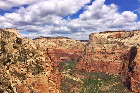 6 Reasons To Visit Zion National Park This Spring Huffpost