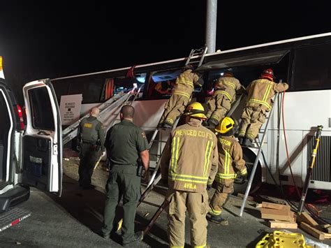 Multiple Fatalities Reported On Highway 99 Tour Bus Accident Kmj Af1