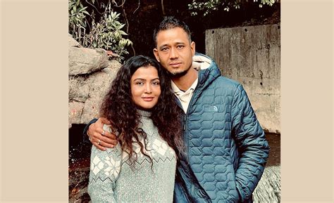 Actress Rekha Thapa And Balram Shahi Tie The Knot At Court Khabarhub
