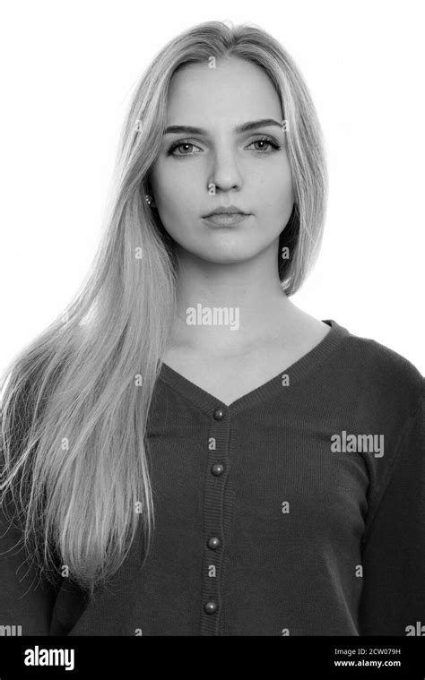 White Teenage Girl Blonde Hair Hi Res Stock Photography And Images Alamy