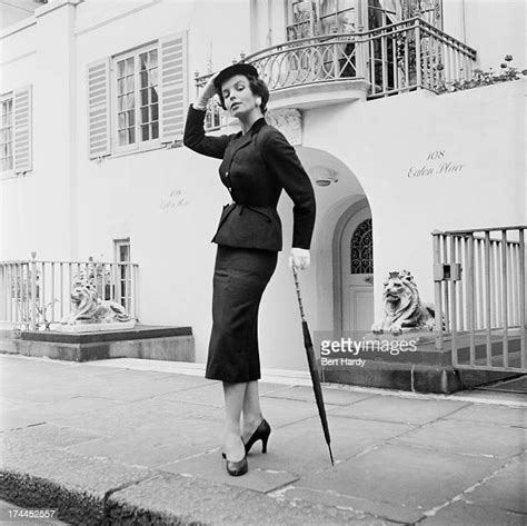 Janet Jones Model Photos Et Images De Collection Getty Images