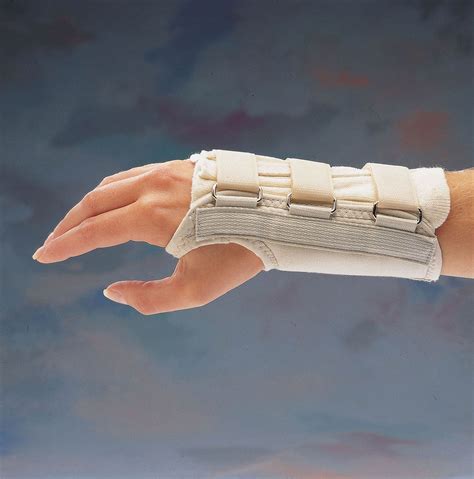 Standard D Ring Carpal Tunnel Syndrome Wrist Brace Support Beige