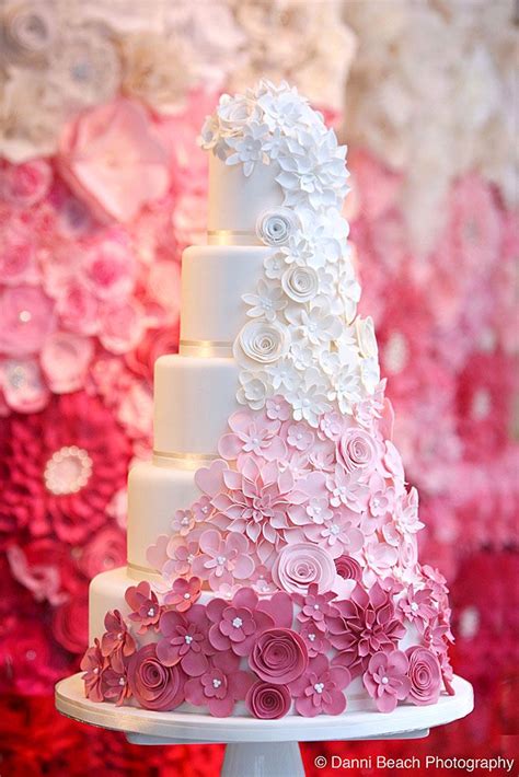 45 beautiful and tasty wedding cake trends 2021 wedding cake ombre beautiful cake pictures