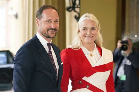 Haakon Und Mette Marit Besuchen Deutschland