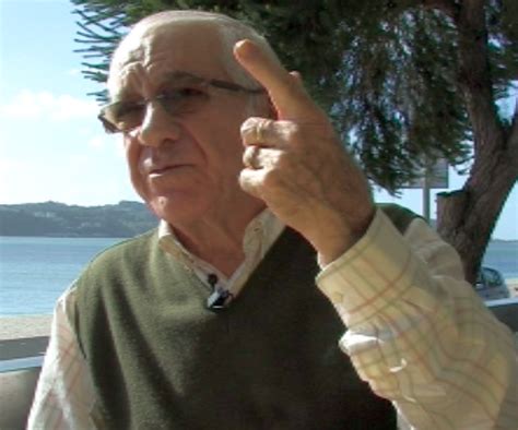 Born 31 august 1936), is a retired portuguese military officer. Entre as brumas da memória: Carta Aberta a Otelo Saraiva ...