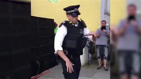 Police Officer Shows Off Incredible Dance Moves While Working At Festival Youtube