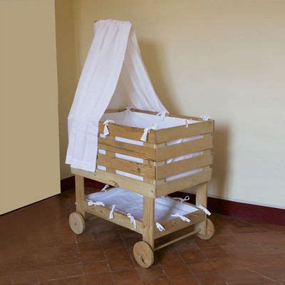 Cunas de juguete para muñecas. cuna de juguete con palets - Buscar con Google | Muebles ...