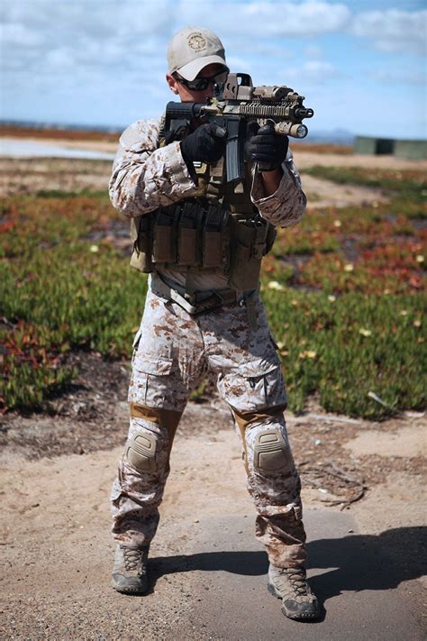 No one gets through training alone, no one!. Welcome to Emersongear( http://www.aliexpress.com/store ...