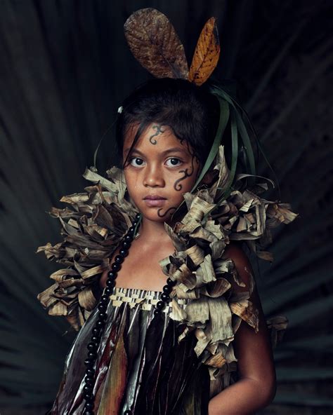 see jimmy nelson s stunning portraits of indigenous people architectural digest beautiful eyes