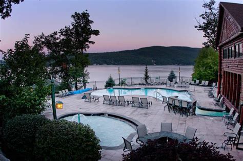 Find Lake George Resort Discounts At The Lodges At Cresthaven Luxury