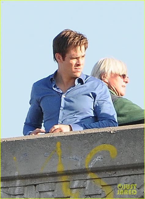 Reese Witherspoon This Means War Reshoots With Tom Hardy Photo Chris Pine Reese