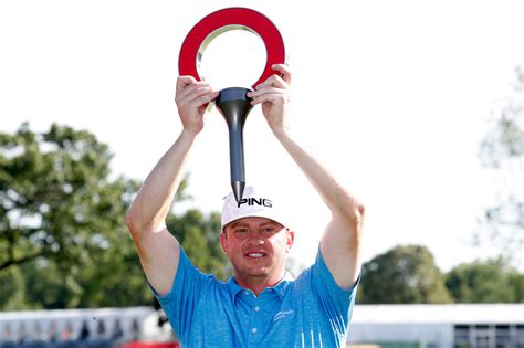 Lashley Leads Wire To Wire In Detroit For 1st Pga Tour Win