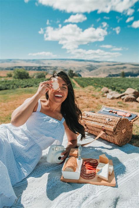 Picnic Photography Photography Inspo Picnic Photo Shoot Picnic Pictures Debut Photoshoot