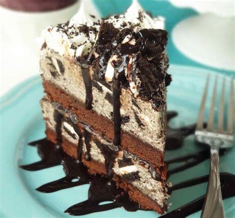 As a sweet dessert, ice cream usually has high carbohydrate content coming from refined and processed sugars. The Best Chocolate Filled Oreo Cookies And Cream Ice Cream Cake Ever