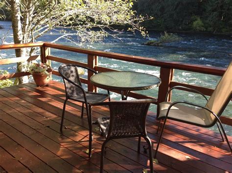 A cabin on oregon's rocky coast could be just what you need to unwind from the stress of daily life. Mckenzie River Cabin # 2 - Cabins for Rent in Vida | River ...