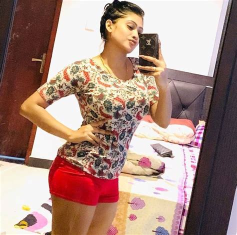 Pin By Roshani Piravinthan On New Sri Lanka Actress Sexy Model Hot