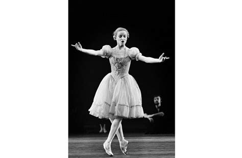 French Ballerina Violette Verdy Dies At 82 Inquirer Lifestyle