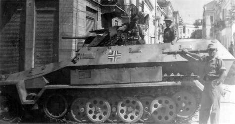 Sdkfz 25110 Ausf A Italy 1944 World War Photos