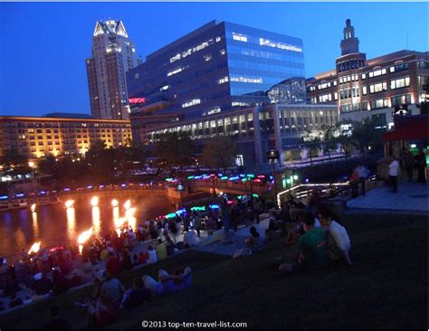 Aug 02, 2021 · abc6.com provides the lastes news, weather, and sports for providence, ri and new bedford, ma. WaterFire Providence: The Summer' Biggest Artistic Event ...