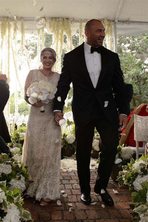 Dave Bautista Is Married Guardians Of The Galaxy Star Weds Competitive