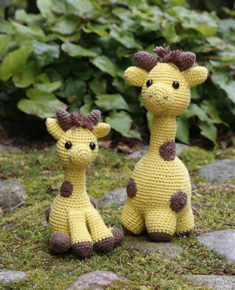 14 Crocheted Animals From Go Handmade - Books - Kits ...