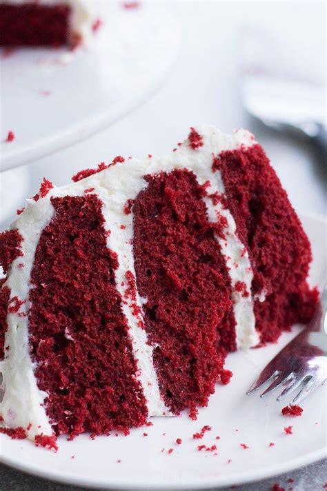 This Red Velvet Cake Is Super Moist And It Has Such A Light And Fluffy