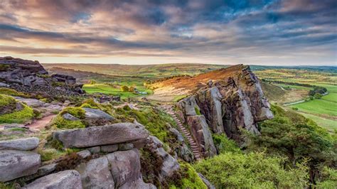 The Best Walks In The Peak District 8 Great Hikes For Rolling Hills