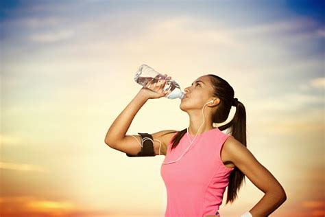 运动喝水 4
