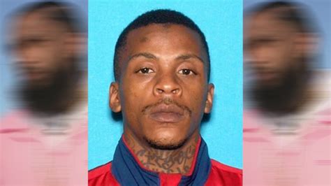 los angeles police urge 29 year old suspect in nipsey hussle s murder to surrender story
