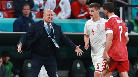 В первом сборная проиграла бельгии (0:3), а во. Россия — Дания — 1:4, Игорь Гамула — о поражении сборной ...
