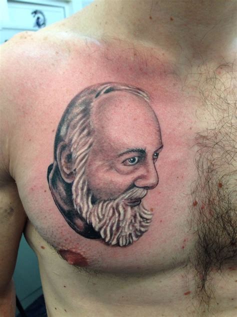 Padre pio portrait www.alolocotattoo.com @alolocotattoo created using #killerinktattoo supplies… tattoo padre pio | Tatuaggi