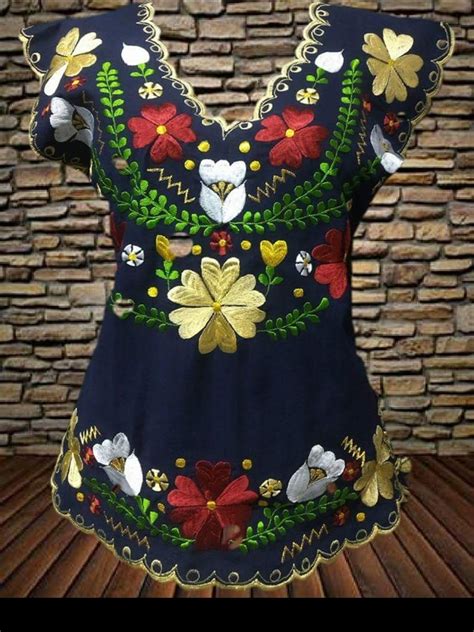 Blusas Tipicas Yucatecas Premium Bordadas Artesanalmente 599 00 En