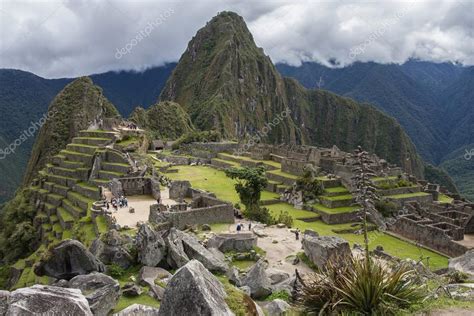 Machu Picchu Peru South America — Stock Photo © Steveallen 69731843